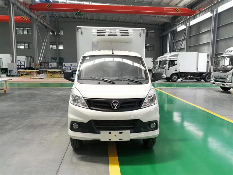 國(guó)六福田祥菱V1冷藏車(chē)吉時(shí)發(fā)車(chē)