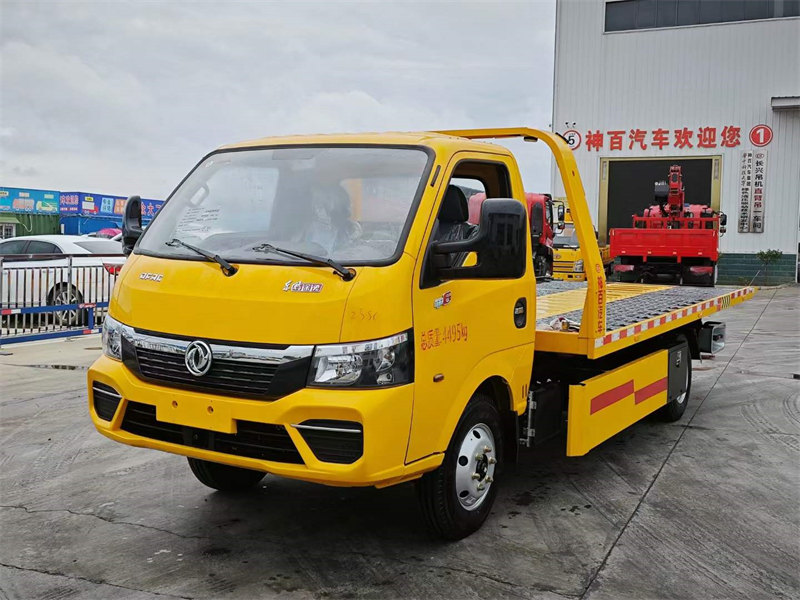 東風(fēng)途逸藍(lán)牌一拖二清障車簡(jiǎn)單實(shí)用