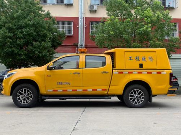 程力威牌五十鈴皮卡600方排澇救險車