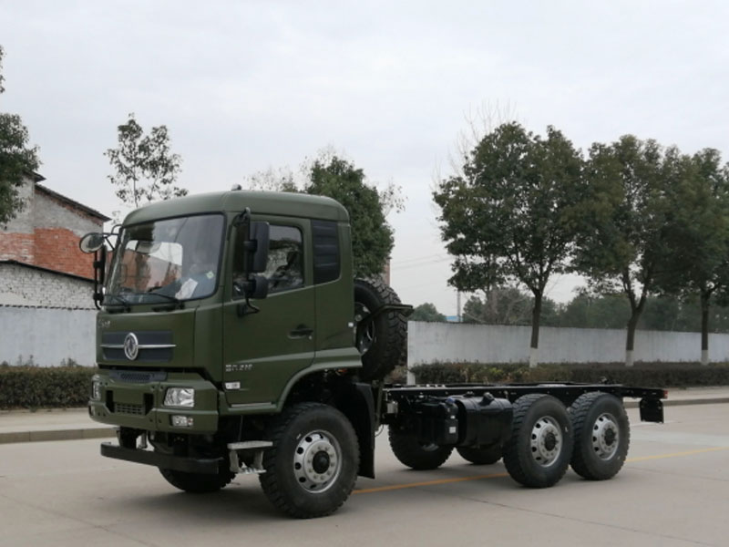 6X6東風(fēng)6驅(qū)越野版電源車（150KW-200KW）