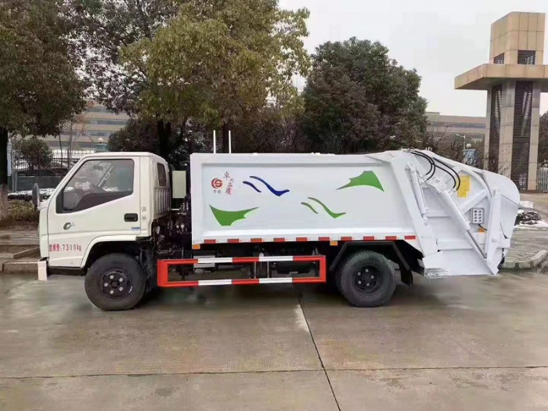 5方壓縮垃圾車江鈴順達(dá)出廠價(jià)