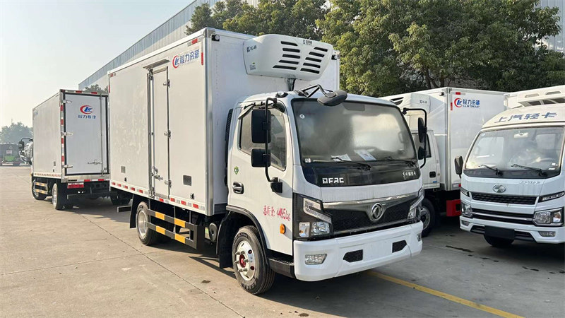 國六東風福瑞卡冷藏車全新配置