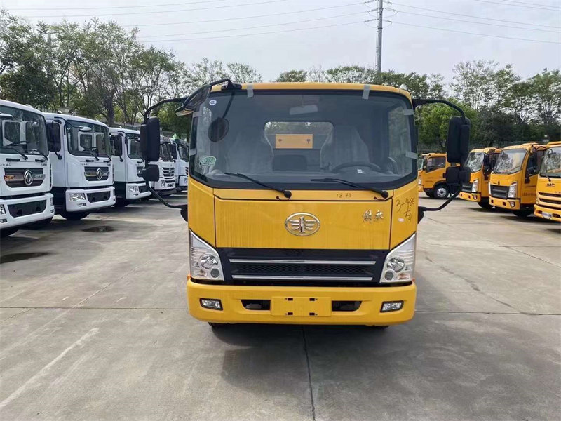 解放藍(lán)牌重載7噸清障車現(xiàn)貨支持分期
