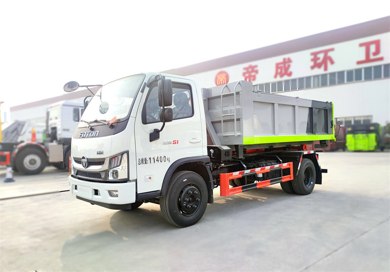 福田瑞沃S1車廂可卸式垃圾車廠家周末特惠