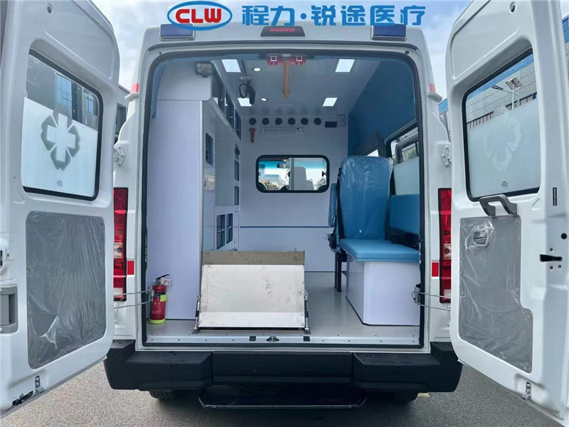 依維柯全新得意A35救護(hù)車(chē)煥新上市