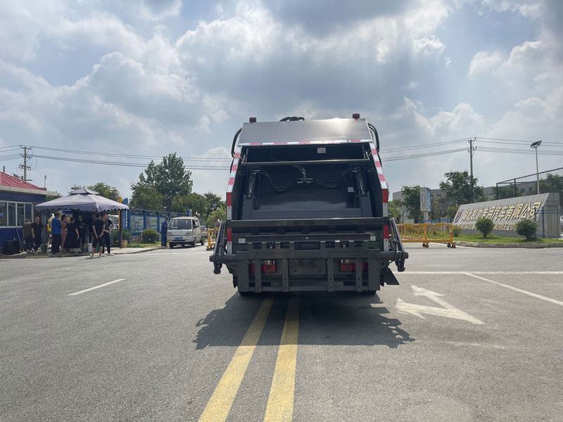 凱力江淮駿鈴V5壓縮垃圾車(chē)-容積7立方米
