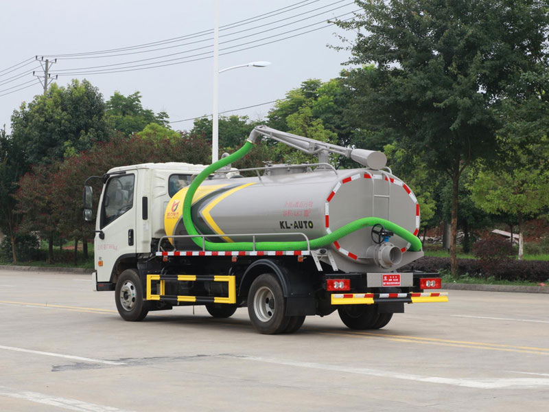 國(guó)六5.2方福田H2吸糞車廠家地址