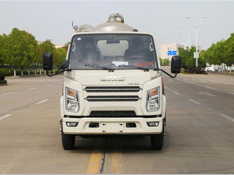 國(guó)六5方凱力風(fēng)牌江鈴順達(dá)吸污車