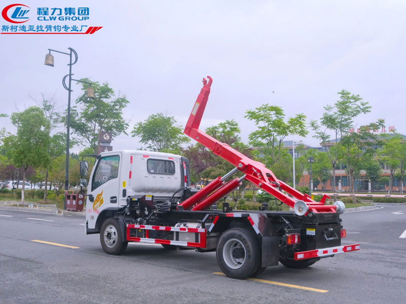 重汽豪曼國六藍牌勾臂垃圾車6方7方可下地庫