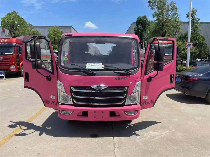 福田領(lǐng)航M5藍(lán)牌清障車藍(lán)牌界馬力扛把子