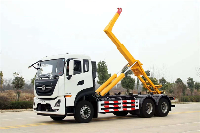 國六東風(fēng)天龍25噸勾臂式垃圾車4350＋1300mm加長設(shè)計(jì)