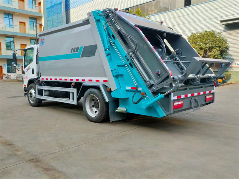 解放J6F十二立方壓縮垃圾車程力廠家直銷