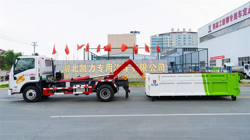 重汽豪曼藍(lán)牌套臂垃圾車C照可開上?無戶?憂