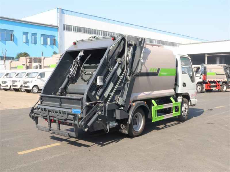東風(fēng)途逸壓縮垃圾車CLW5040ZYSDP