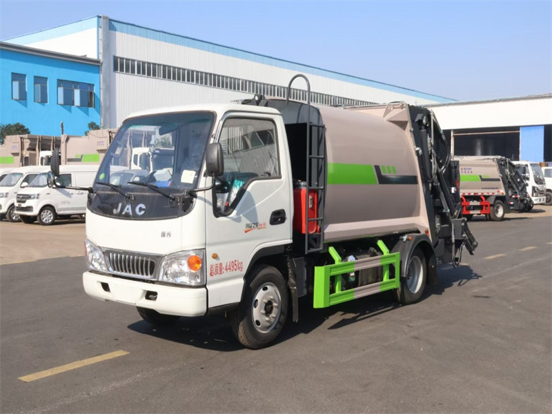 東風(fēng)途逸壓縮垃圾車CLW5040ZYSDP