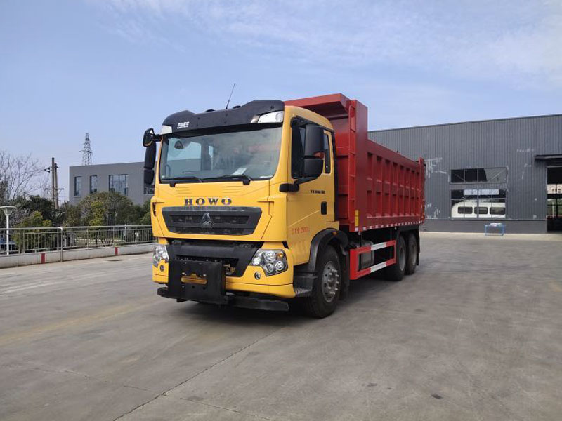 12方重汽豪沃除雪車CL5250TCX6HL