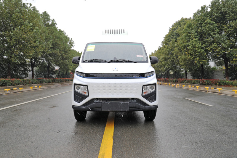 吉利V6EP純電的面包冷藏車