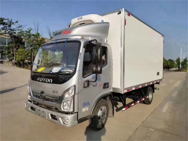 福田奧鈴速運172福冷仙北極熊冷藏車科技與實用的完美結(jié)合