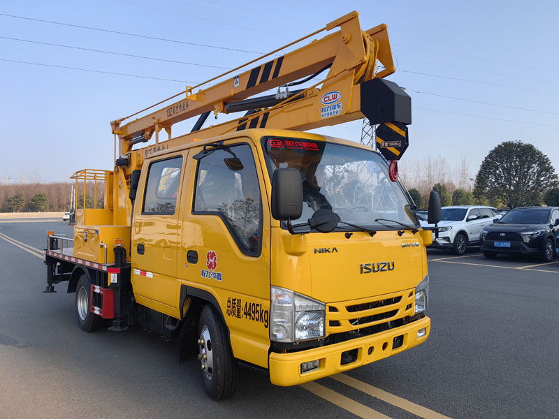 國六慶鈴鈴咖13米高空作業(yè)車