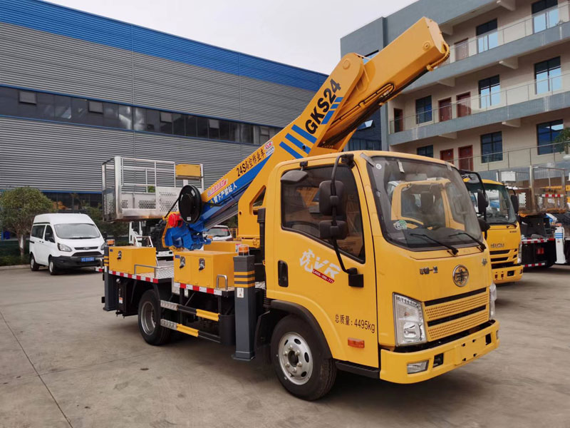 國六解放藍牌24米/25米/27米直臂伸縮式高空作業(yè)車