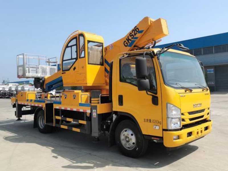 國六慶鈴五十鈴26米伸縮臂高空作業(yè)車