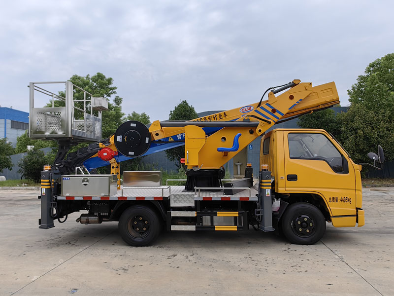 國六江鈴順達黃臉黃牌31米高空作業(yè)車
