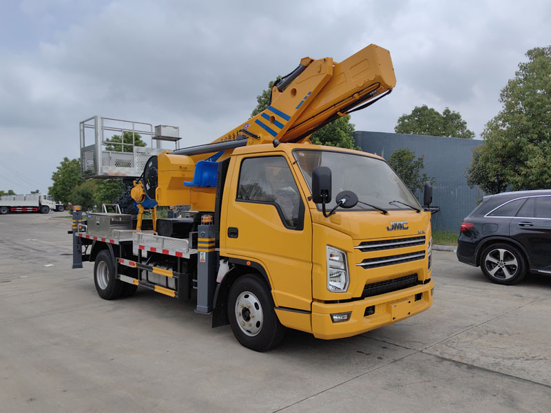 國六江鈴順達31米高空作業(yè)車