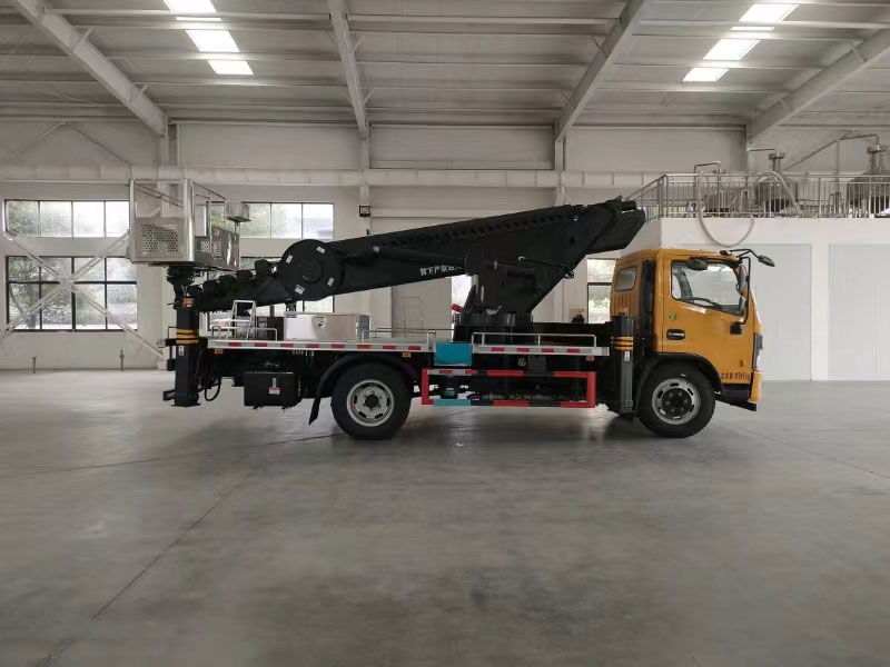 國六東風福瑞卡36米高空作業(yè)車