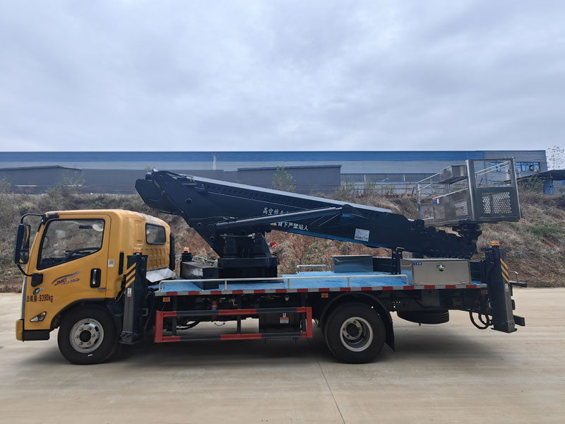 國六江鈴凱運(yùn)36米高空作業(yè)車