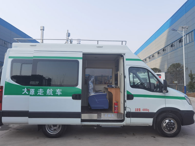 依維柯檢測(cè)車軸距3300