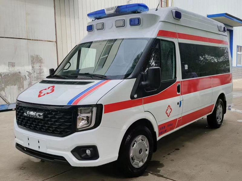 福順中軸高頂柴油監(jiān)護(hù)型救護(hù)車