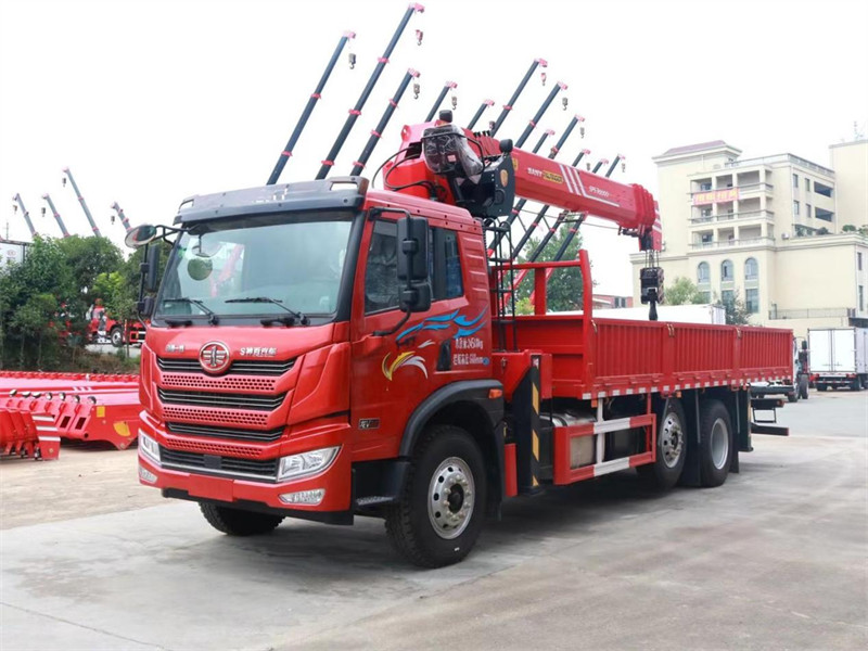 解放龍V6×2提升橋隨車吊