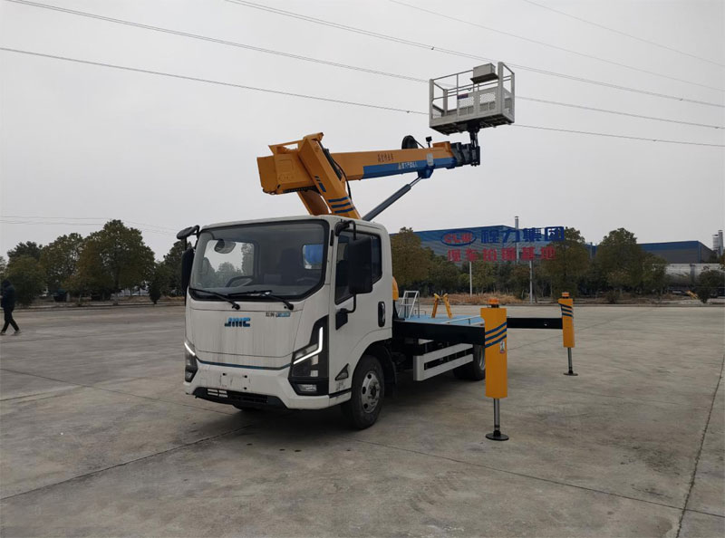 江鈴純電動23米高空作業(yè)車
