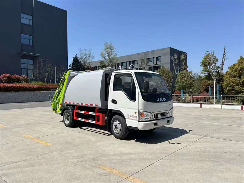 現(xiàn)車供應(yīng)江淮康鈴藍(lán)牌壓縮垃圾車出售