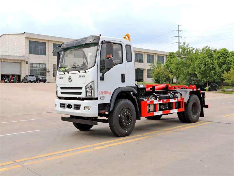 三環(huán)創(chuàng)客4000軸距勾臂垃圾車(chē)廠家報(bào)價(jià)