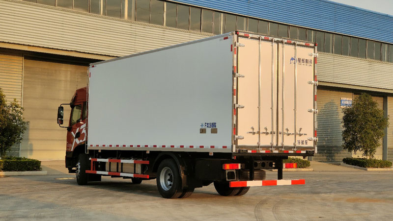 特價東風(fēng)暢行X3新款冷藏車