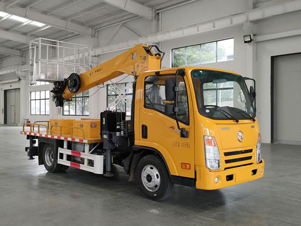 CL5043XJX6ADS抽油機(jī)檢修車